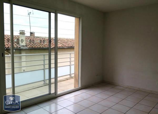 Appartement à louer 1 pièce 22.15m² Nîmes (30900)
