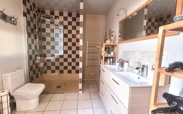 Maison à vendre    4 pièces •  Presles