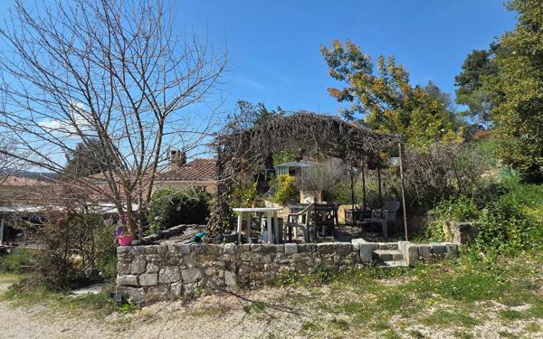 Maison à vendre    3 pièces • 72 m2 La Bouilladisse