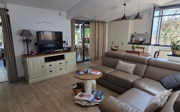 Maison à vendre    3 pièces • 72 m2 La Bouilladisse