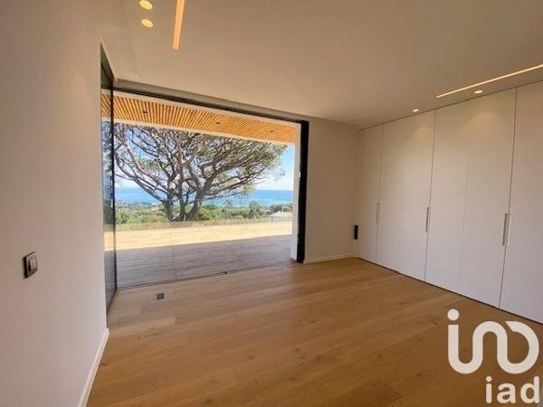 Maison d’architecte 8 pièces de 482 m² à Sainte-Maxime (83120)