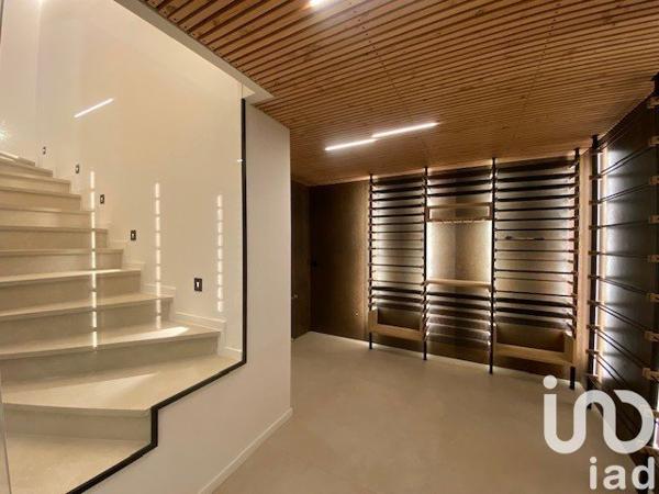 Maison d’architecte 8 pièces de 482 m² à Sainte-Maxime (83120)