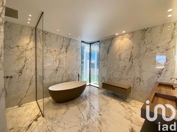 Maison d’architecte 8 pièces de 482 m² à Sainte-Maxime (83120)