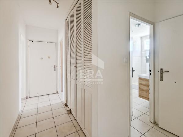 Appartement Marignane 3 pièce(s) 61 m2