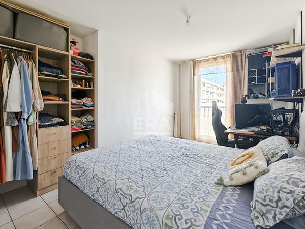 Appartement Marignane 3 pièce(s) 61 m2