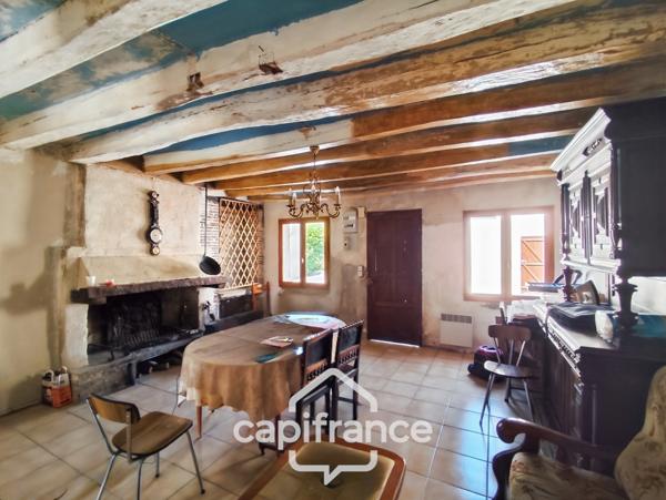 Maison à vendre 5 pièces BESSE SUR BRAYE (72) - terrain de 219 m² -