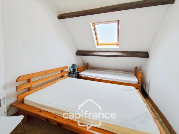 Maison à vendre 5 pièces BESSE SUR BRAYE (72) - terrain de 219 m² -