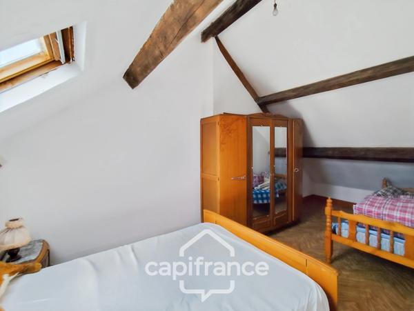 Maison à vendre 5 pièces BESSE SUR BRAYE (72) - terrain de 219 m² -