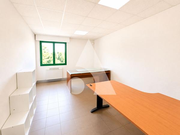 Local commercial 135 m2