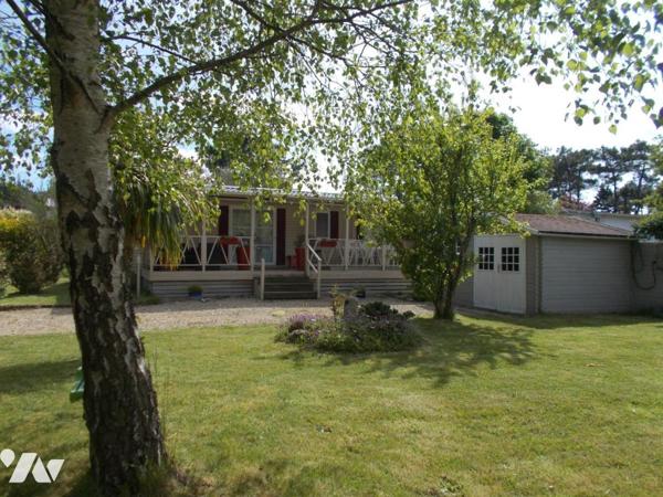 ERDEVEN, terrain de loisirs avec mobil-home