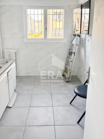 Appartement Salon De Provence 3 pièce(s)