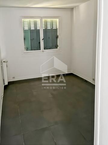 Appartement Salon De Provence 3 pièce(s)