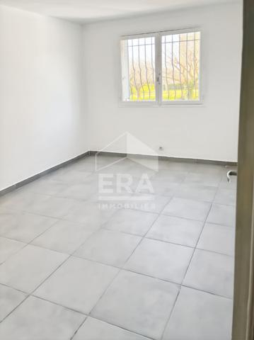 Appartement Salon De Provence 3 pièce(s)