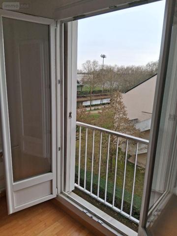 Appartement rénové à vendre à La Flèche dans la Sarthe (72200), ref : 448   
la flehe
