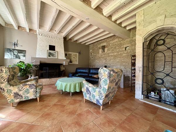 Ensemble immobilier champêtre