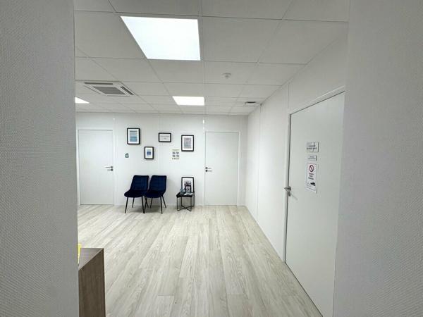 A LOUER - BUREAUX - PARC DU GOLF