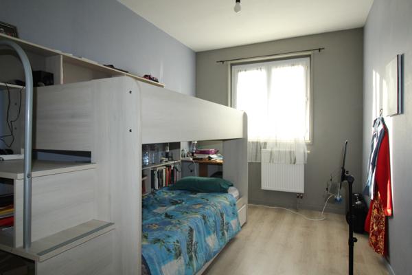 CHOLET, BELLE MAISON 4 CHAMBRES AU CALME ABSOLU