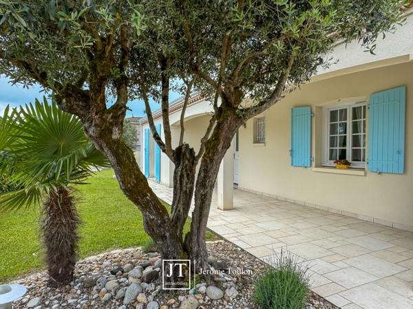 Maison
                                                                                                                                                                                                                                                                                                                        5 pièce(s)                                                                                                                                                                                                          4 chambre(s)                                                                                                                                                                                                          155  m²