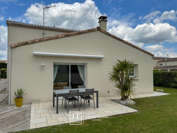 Maison
                                                                                                                                                                                                                                                                                                                        5 pièce(s)                                                                                                                                                                                                          4 chambre(s)                                                                                                                                                                                                          155  m²
