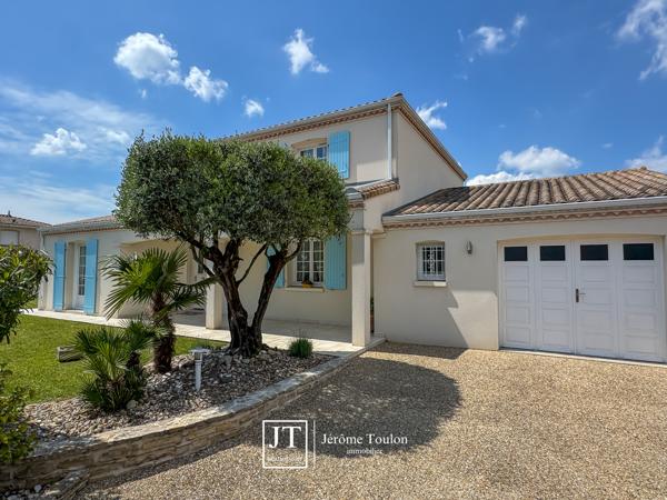 Maison
                                                                                                                                                                                                                                                                                                                        5 pièce(s)                                                                                                                                                                                                          4 chambre(s)                                                                                                                                                                                                          155  m²