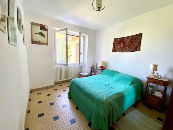 Auch, quartier prisé - Plain-pied de 155m2 - Jardin + dépendances