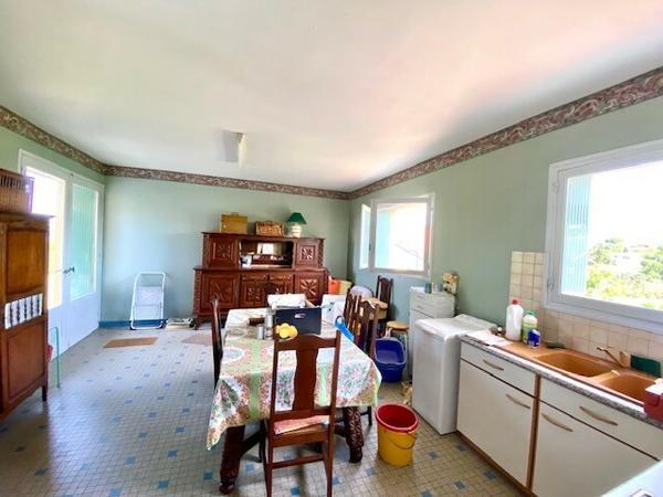 Auch, quartier prisé - Plain-pied de 155m2 - Jardin + dépendances