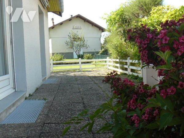 **Maison à vendre à Rambervillers (88700) dans les Vosges (88)**

À vendre, maison individuel...