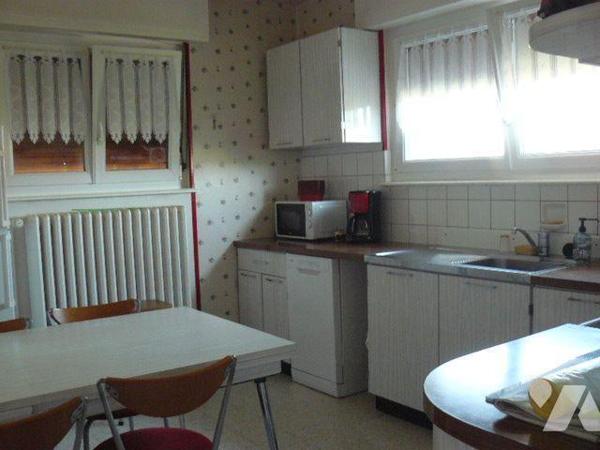 **Maison à vendre à Rambervillers (88700) dans les Vosges (88)**

À vendre, maison individuel...