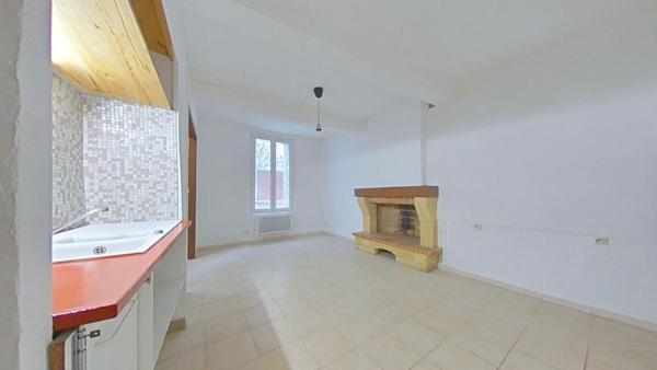 Maison Ouveillan 3 pièce(s) 60 m2
