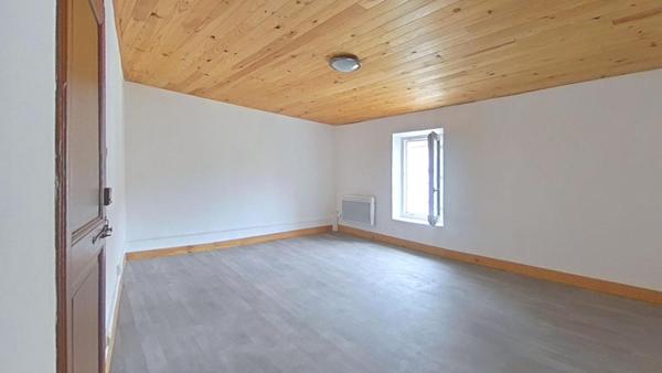 Maison Ouveillan 3 pièce(s) 60 m2