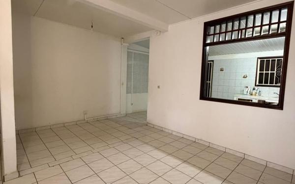 Maison à vendre    4 pièces •  Macouria