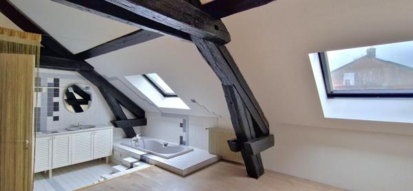 Location Appartement 122.3 m² - Saint-dié-des-vosges 88100