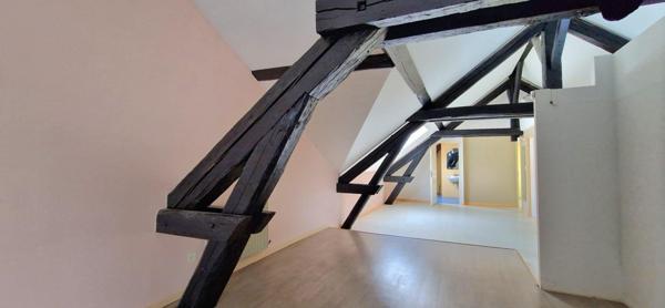 Location Appartement 122.3 m² - Saint-dié-des-vosges 88100