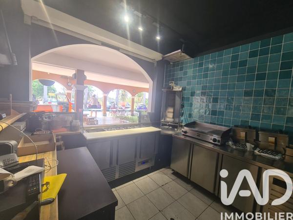 Murs commerciaux  à vendre 94 m² Saint-François