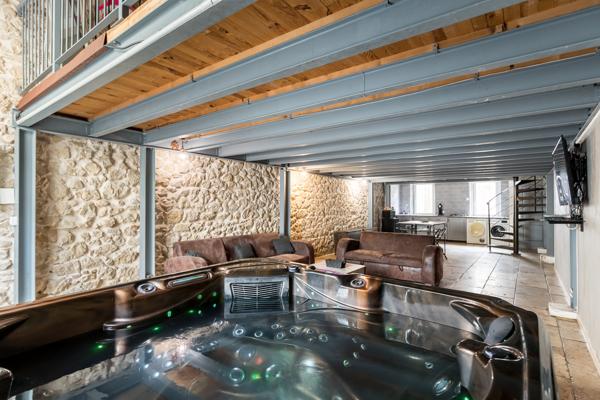 Marseille (13006) 13006 Vauban Local commercial ou loft Rare