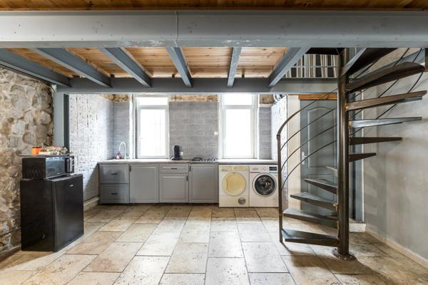 Marseille (13006) 13006 Vauban Local commercial ou loft Rare