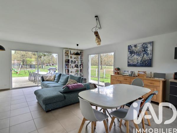 Maison à vendre 6 pièces 130 m² Salles