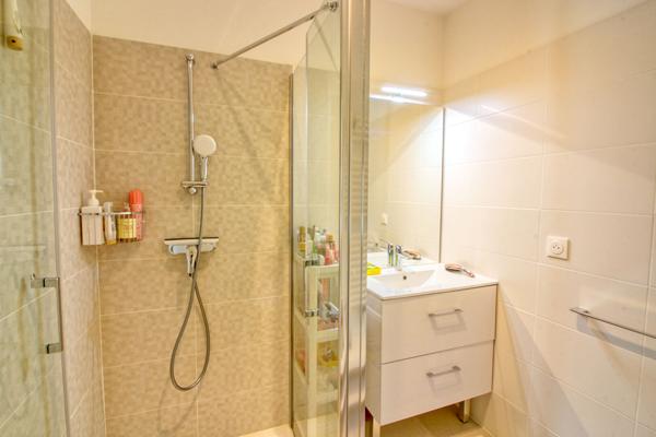Appartement Antony 4 pièces, 3 chambres, 80 m2, terrasse