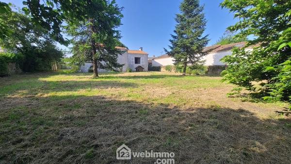 Maison 267.9 m² à Talmont-Saint-Hilaire 85440