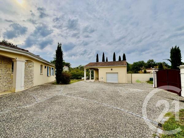 Maison à vendre  6 pièces - 165 m2 PUYMOYEN - 16