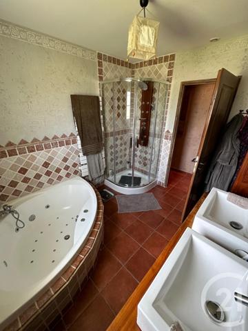 Maison à vendre  6 pièces - 165 m2 PUYMOYEN - 16