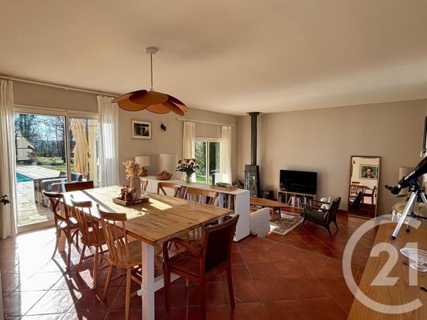 Maison à vendre  6 pièces - 165 m2 PUYMOYEN - 16