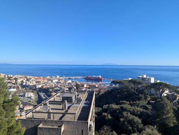 Très beau T3 vue mer