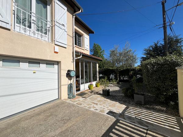 A VENDRE LAROQUE D'OLMES CHARMANTE T4 AVEC GARAGE ET JARDIN