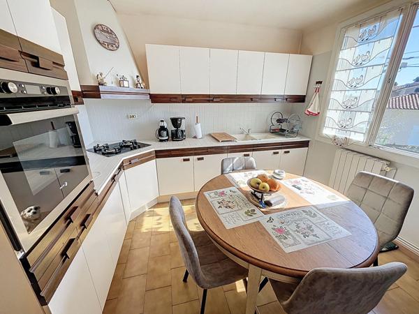 A VENDRE LAROQUE D'OLMES CHARMANTE T4 AVEC GARAGE ET JARDIN