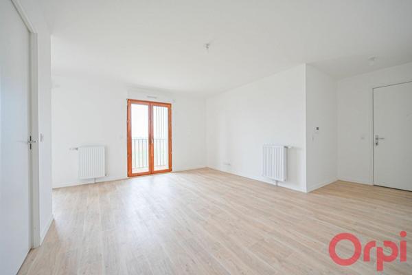 Appartement à louer    3 pièces • 66,70 m2 Bussy-Saint-Georges