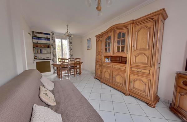 MAISON - QUARTIER RER A - BALTARD