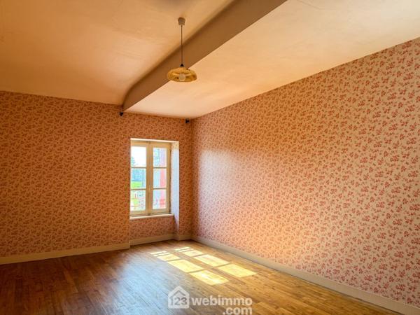 Maison de village 120 m² à Pouzauges 85700