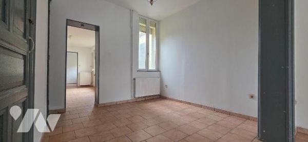 Ensemble Maison + appartement ( loué) à vendre à Condé-sur-l'Escaut (59163) 

Cette maison es...