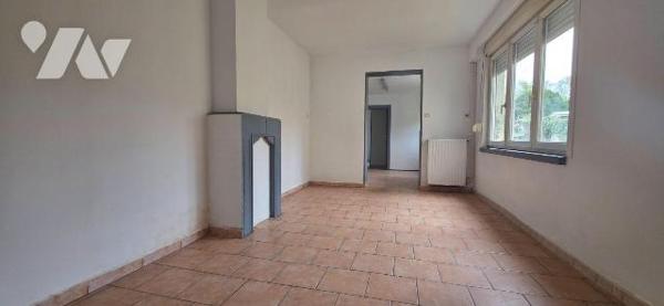 Ensemble Maison + appartement ( loué) à vendre à Condé-sur-l'Escaut (59163) 

Cette maison es...